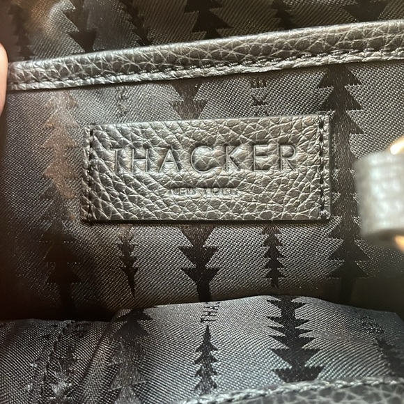 NWT THACKER LOREN genuine leather BUCKET BAG - Picture 9 of 10